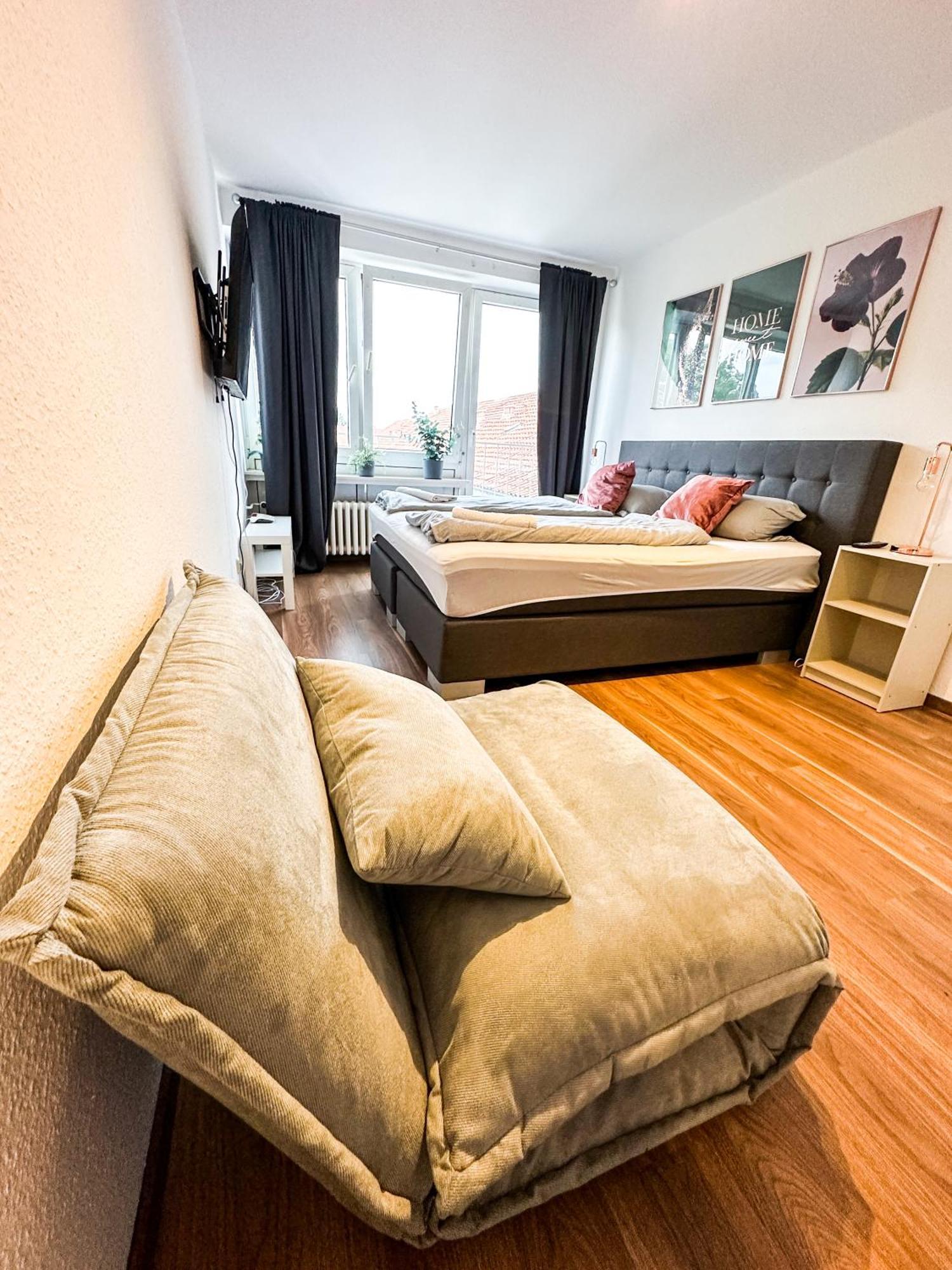 Apartment Fuer 3 Gaeste Kostenlose Parkplaetze Und Lift 汉诺威 外观 照片